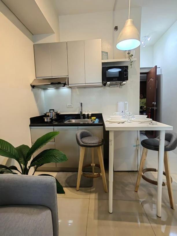 Happirest Serenity Inn, The Beacon Condominium, 마카티 외부 사진